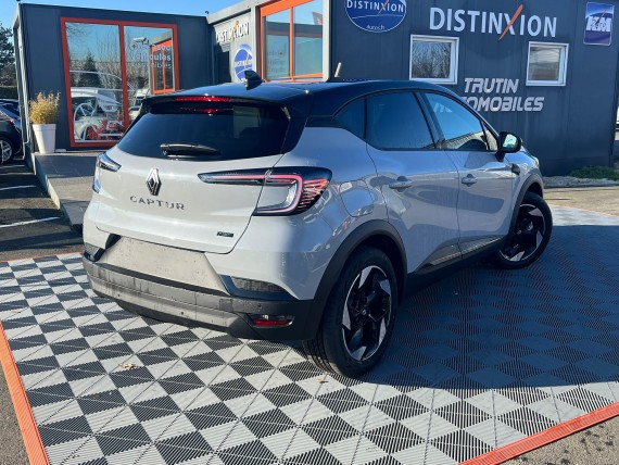 RENAULT Captur Captur E-Tech-003.jpg